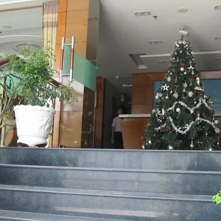 Reddoorz Hon En Hotel Le Loi Go Vap-2